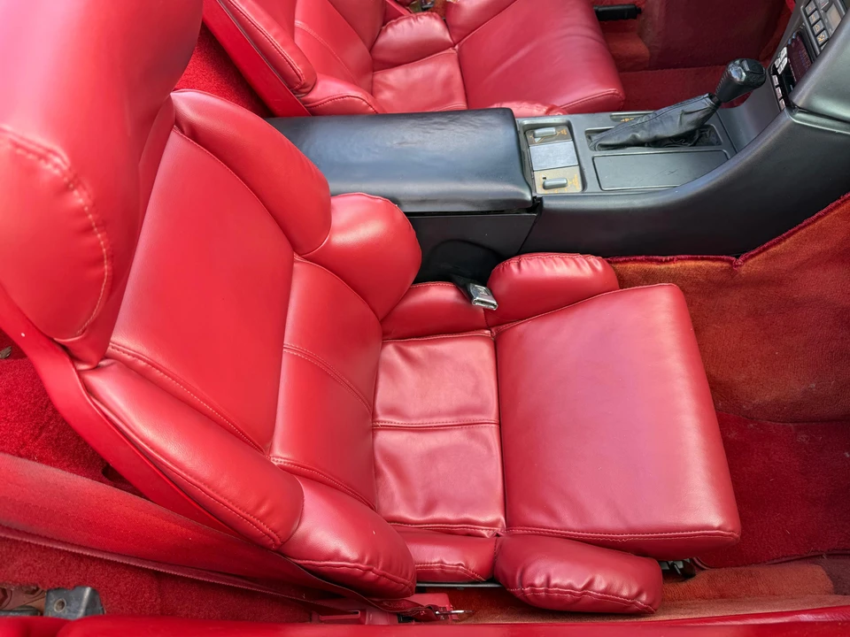 1991 Chevrolet Corvette C4 - Image 29 of 31