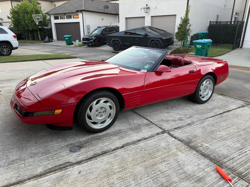 1991 Chevrolet Corvette C4 - Image 8 of 31