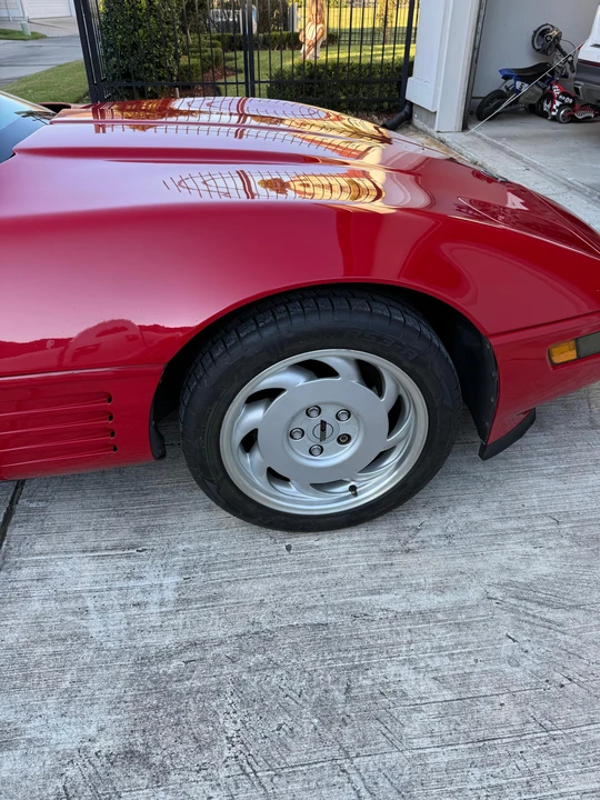 1991 Chevrolet Corvette C4 - Image 23 of 31