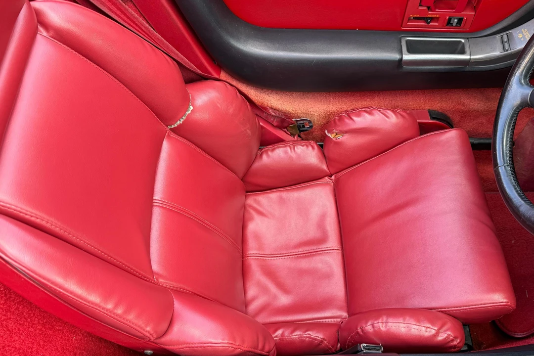 1991 Chevrolet Corvette C4 - Image 26 of 31