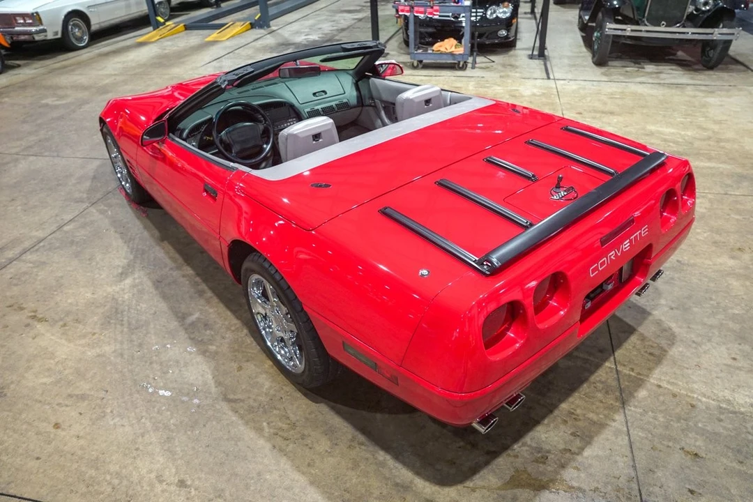 1991 Chevrolet - Image 16 of 31