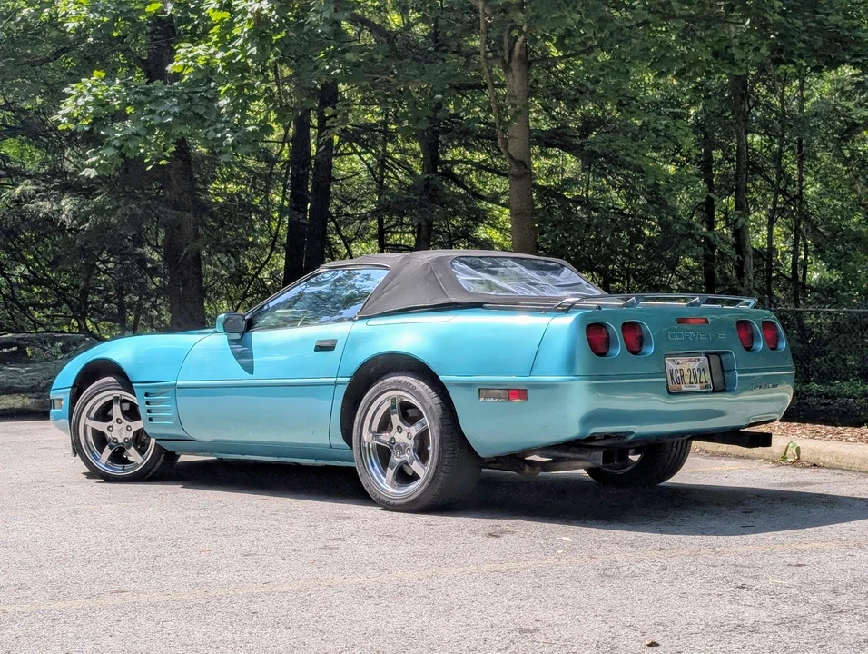 1991 Chevrolet Corvette C4 - Image 10 of 31