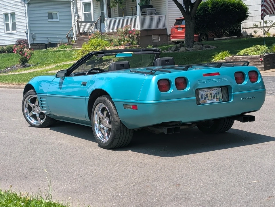 1991 Chevrolet Corvette C4 - Image 11 of 31