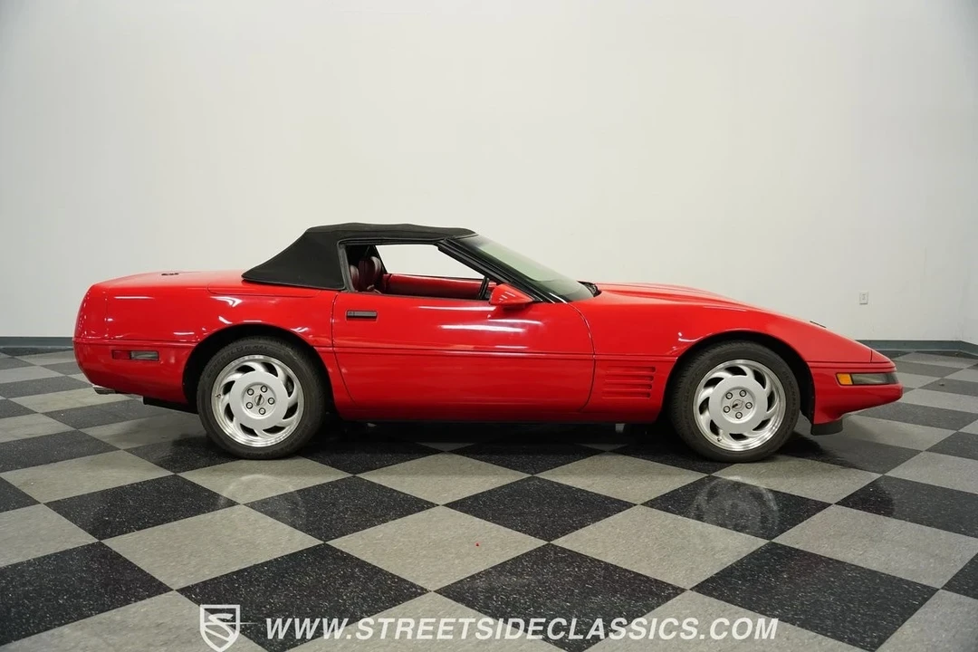 1991 Chevrolet Corvette C4 - Image 15 of 21