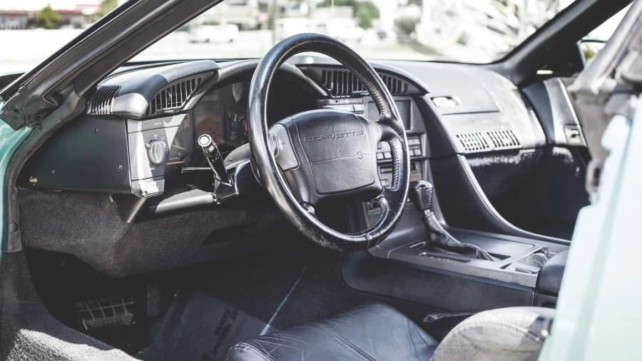 1991 Chevrolet Corvette C4 - Image 3 of 12