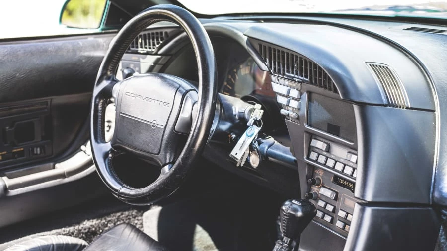 1991 Chevrolet Corvette C4 - Image 5 of 12