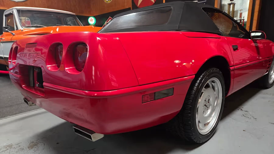 1991 Chevrolet Corvette C4 - Image 8 of 19