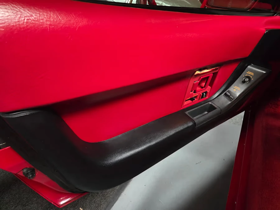 1991 Chevrolet Corvette C4 - Image 16 of 19