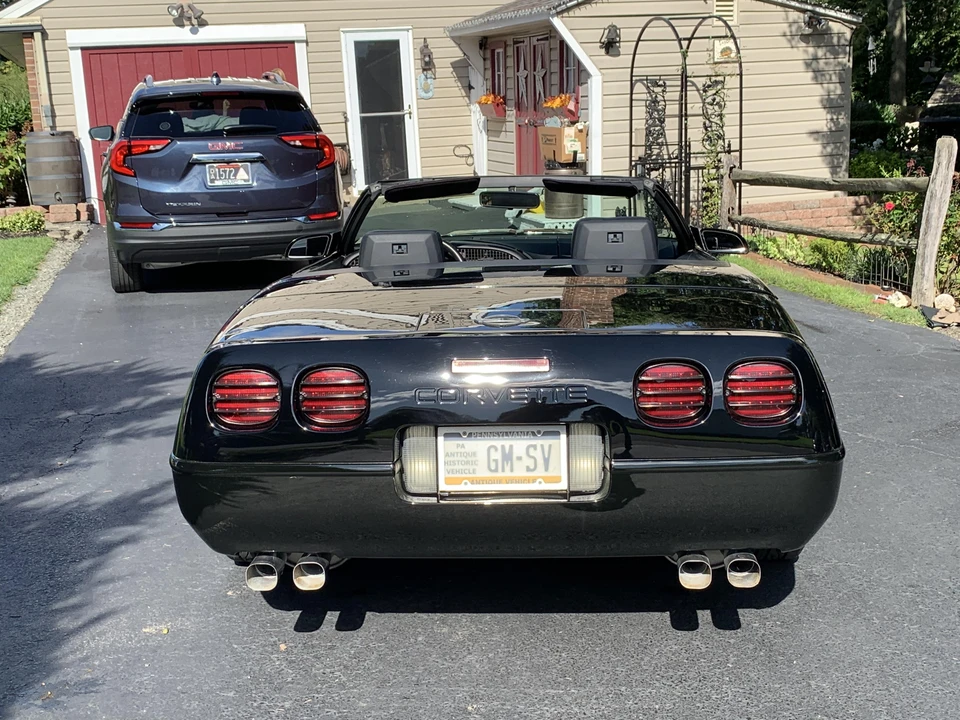 1991 Chevrolet Corvette C4 - Image 19 of 31