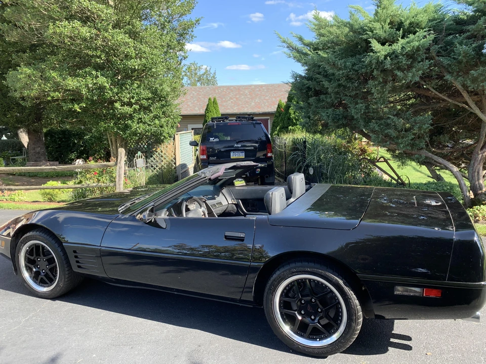 1991 Chevrolet Corvette C4 - Image 14 of 31