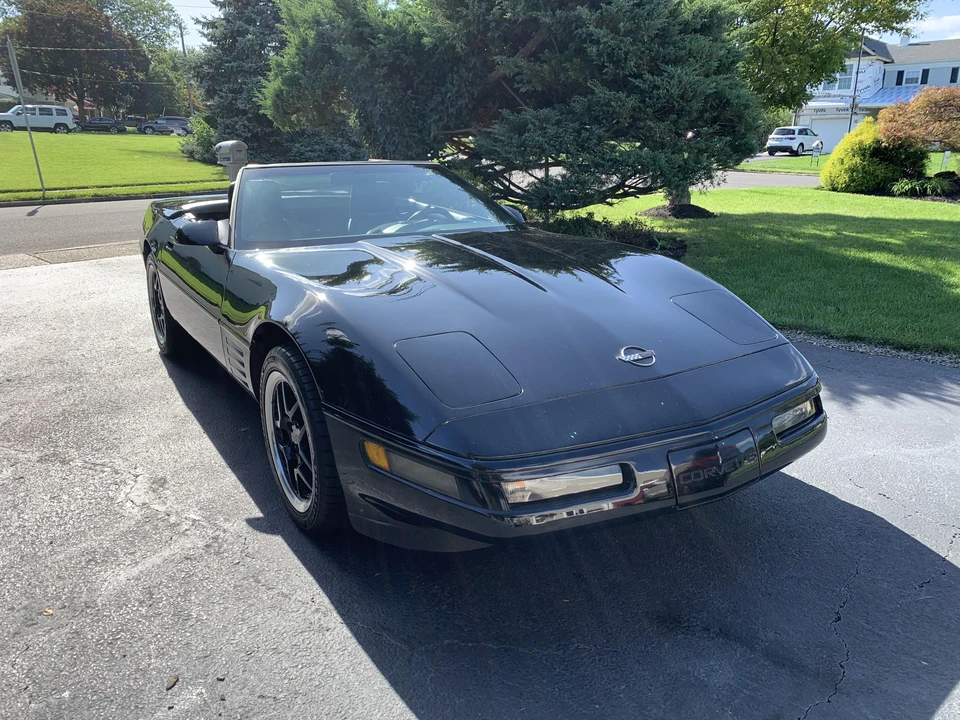 1991 Chevrolet Corvette C4 - Image 29 of 31