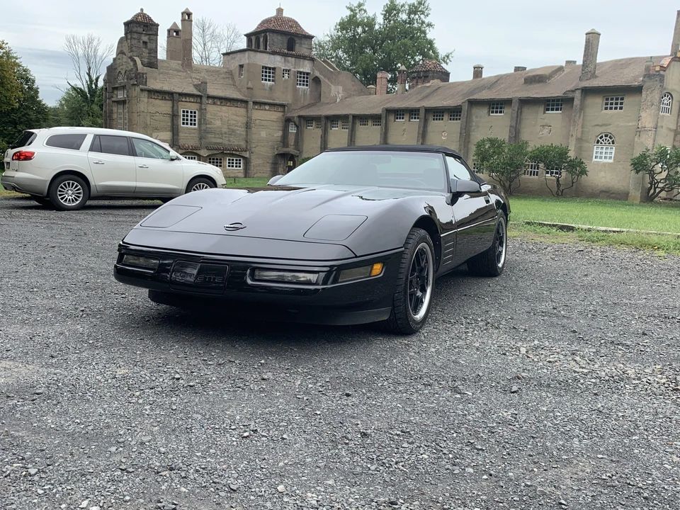 1991 Chevrolet Corvette C4 - Image 11 of 31