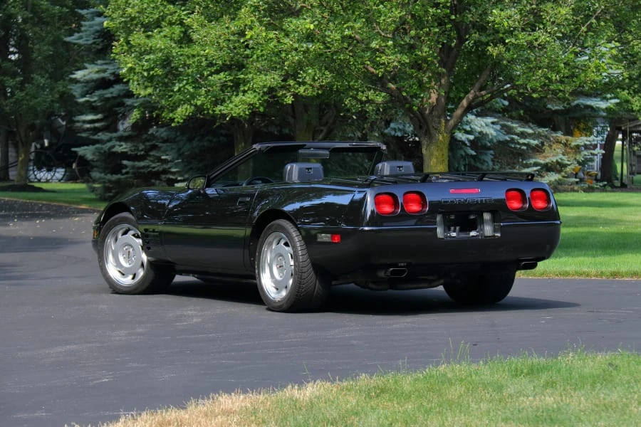 1991 Chevrolet Corvette C4 - Image 13 of 31