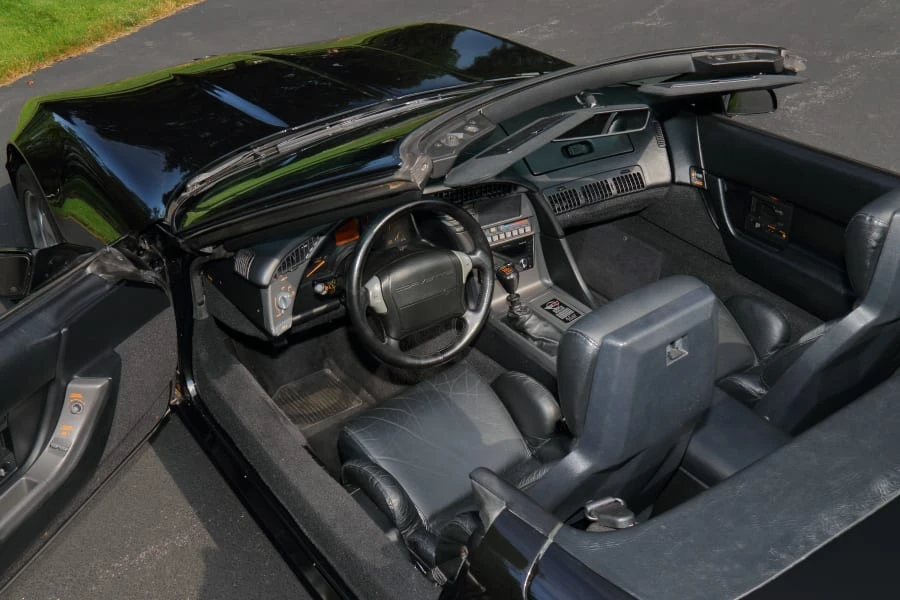 1991 Chevrolet Corvette C4 - Image 24 of 31