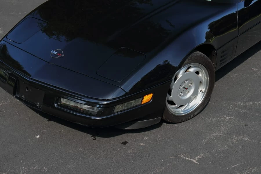 1991 Chevrolet Corvette C4 - Image 15 of 31
