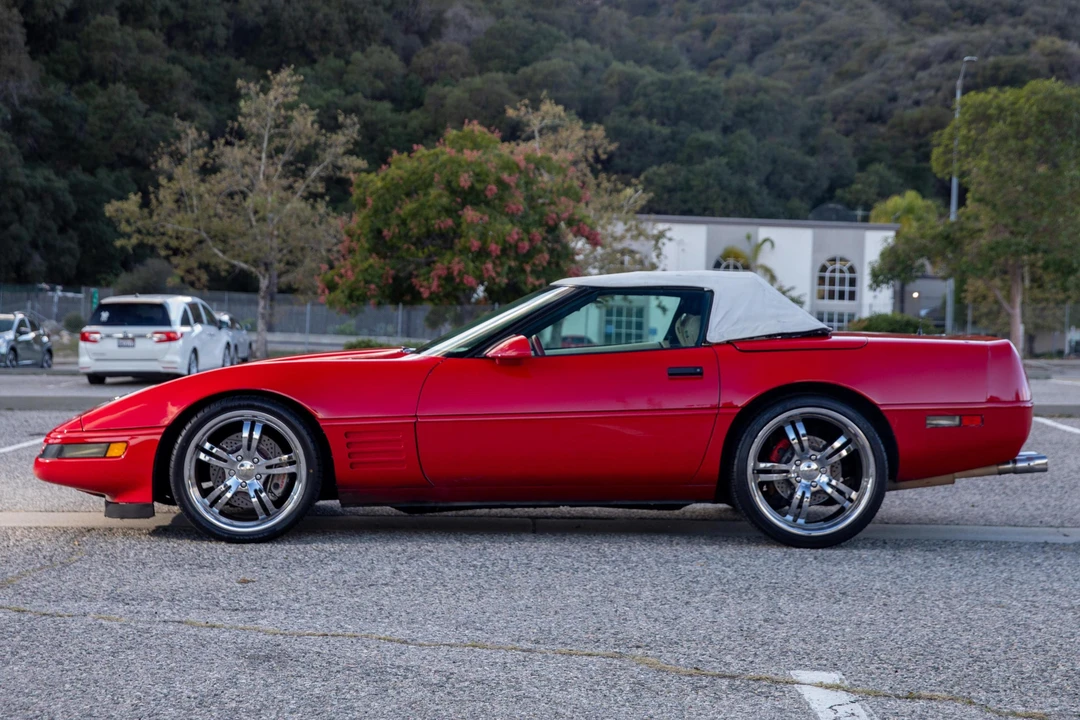 1991 Chevrolet Corvette C4 - Image 3 of 31