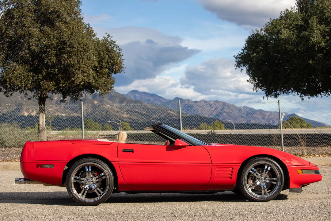 1991 Chevrolet Corvette C4 - Image 14 of 31