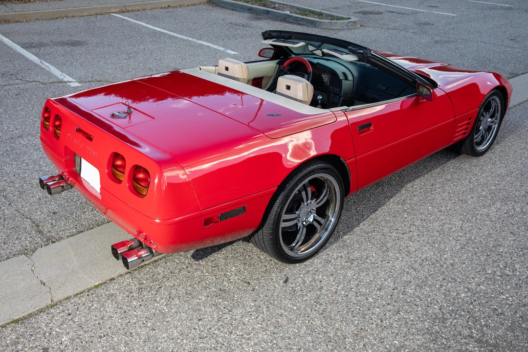 1991 Chevrolet Corvette C4 - Image 13 of 31