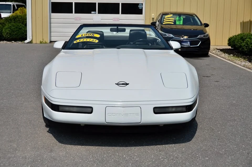 1991 Chevrolet Corvette C4 - Image 2 of 20