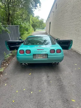 1991 Chevrolet Corvette Convertible 2D