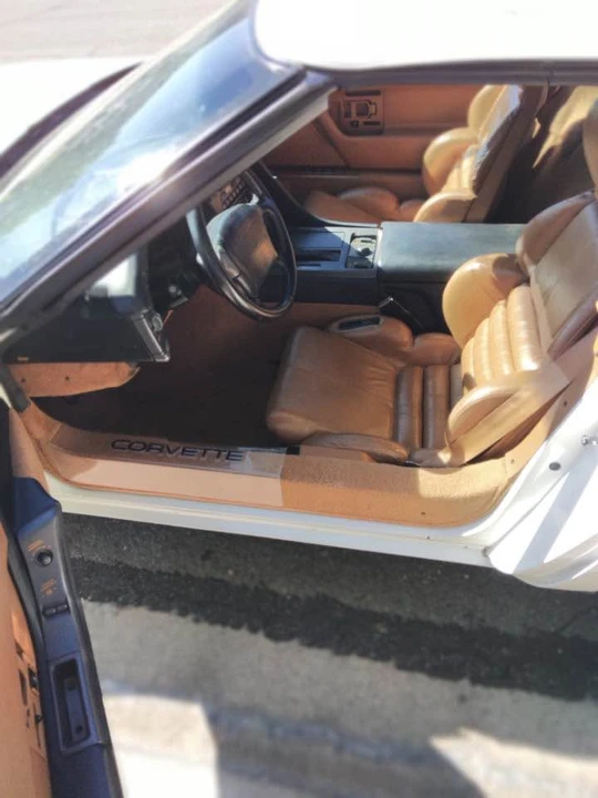 1991 Chevrolet Corvette C4 - Image 10 of 11