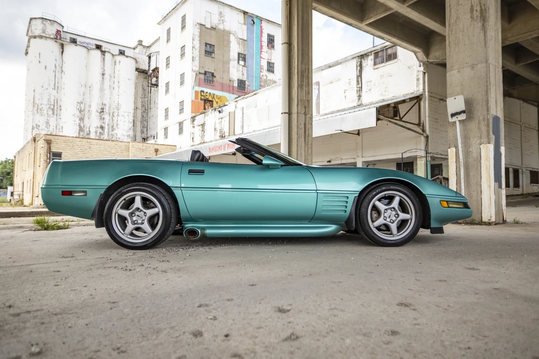 1991 Chevrolet Corvette C4 - Image 20 of 31