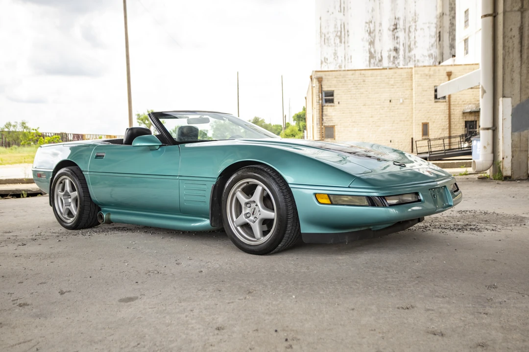 1991 Chevrolet Corvette C4 - Image 18 of 31