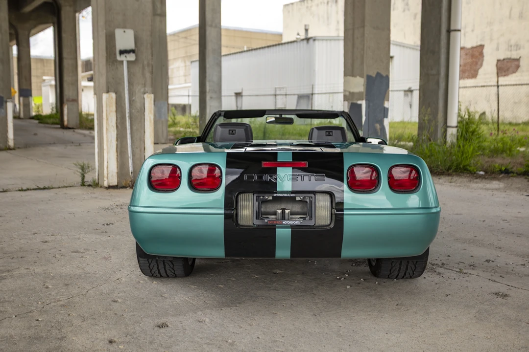 1991 Chevrolet Corvette C4 - Image 28 of 31