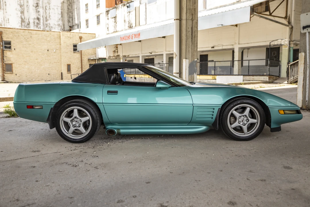 1991 Chevrolet Corvette C4 - Image 21 of 31