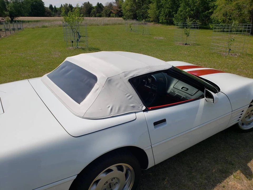 1991 Chevrolet Corvette C4 - Image 8 of 24