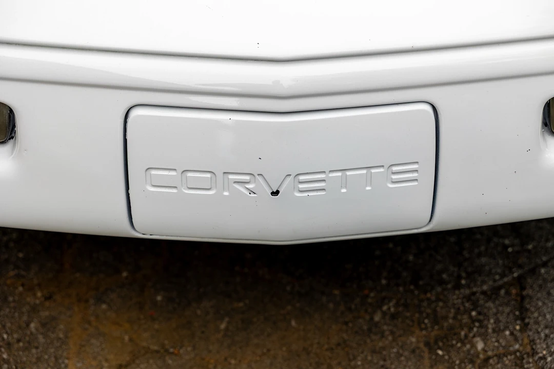 1991 Chevrolet Corvette C4 - Image 30 of 31