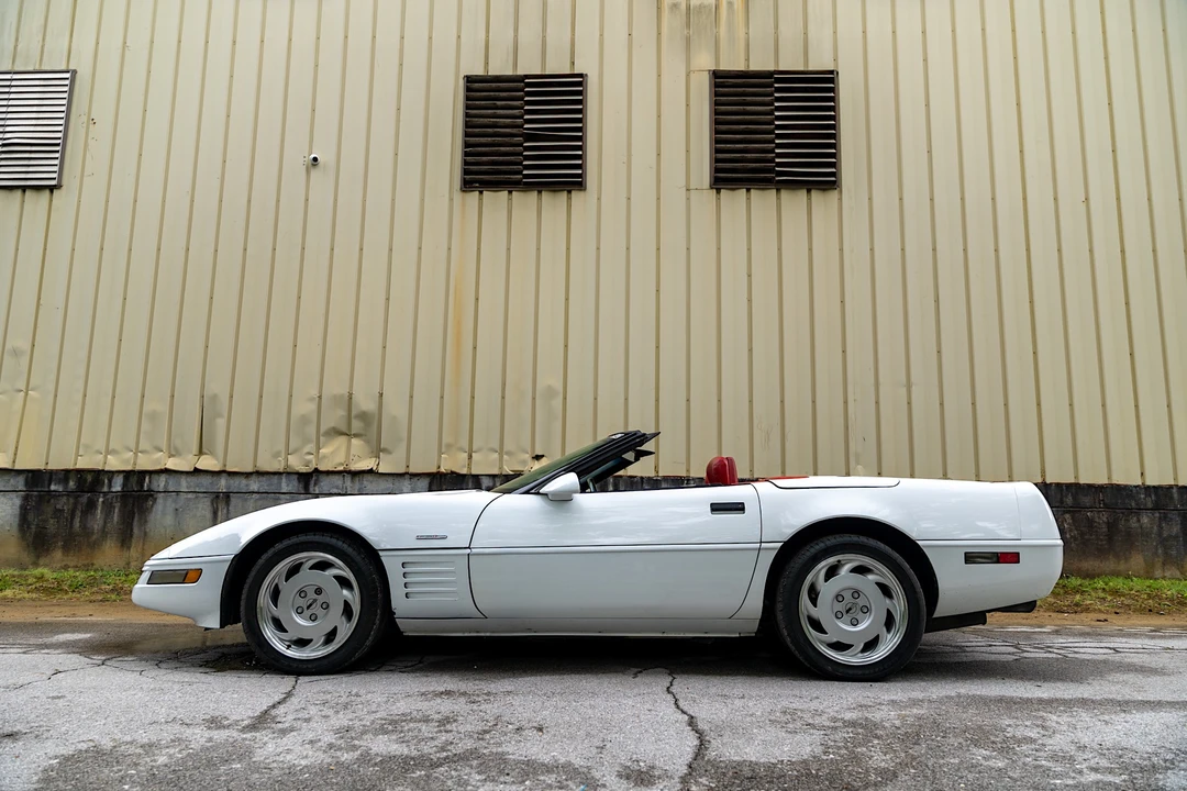 1991 Chevrolet Corvette C4 - Image 10 of 31