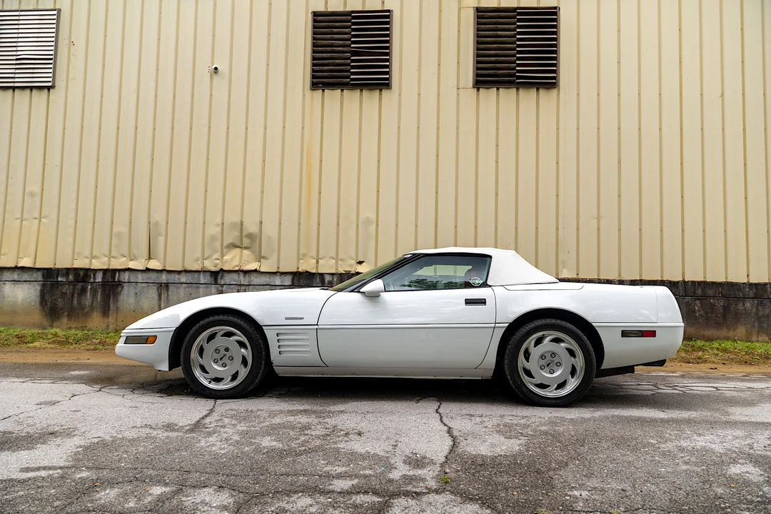 1991 Chevrolet Corvette C4 - Image 11 of 31