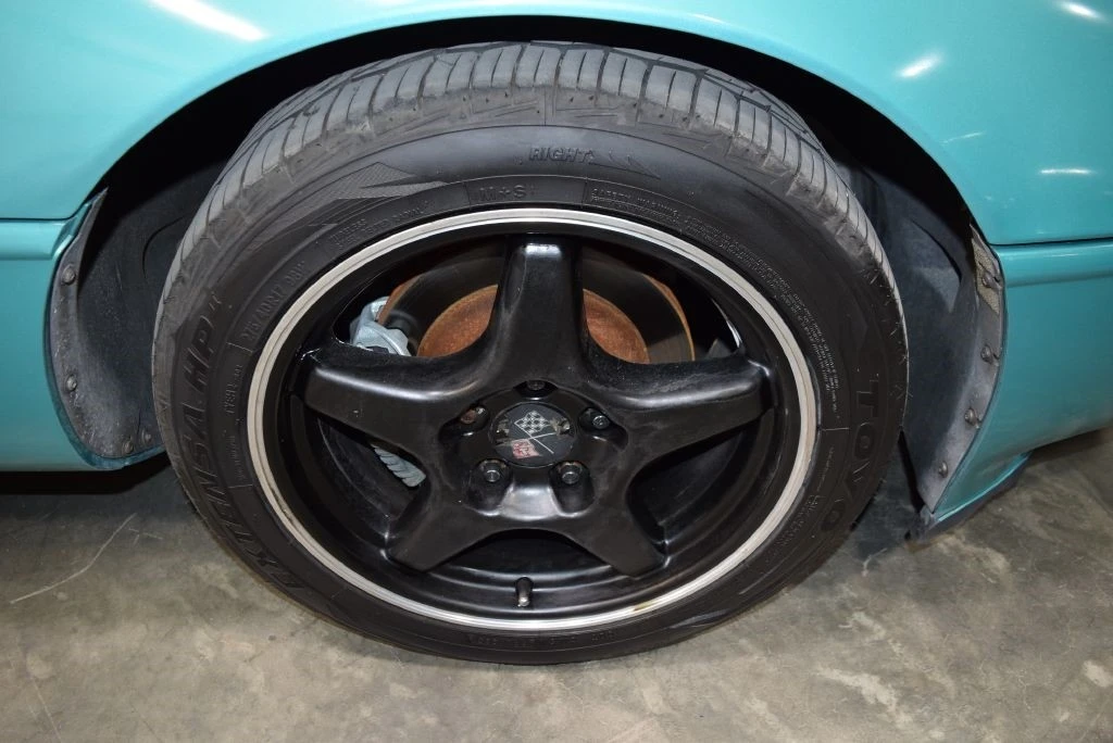 1991 Chevrolet Corvette C4 - Image 10 of 12