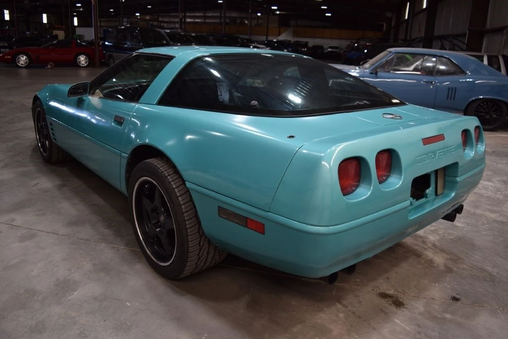 1991 Chevrolet Corvette C4 - Image 5 of 12