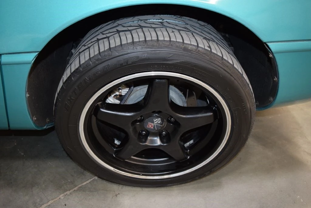 1991 Chevrolet Corvette C4 - Image 12 of 12