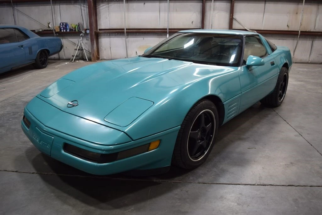 1991 Chevrolet Corvette C4 - Image 3 of 12