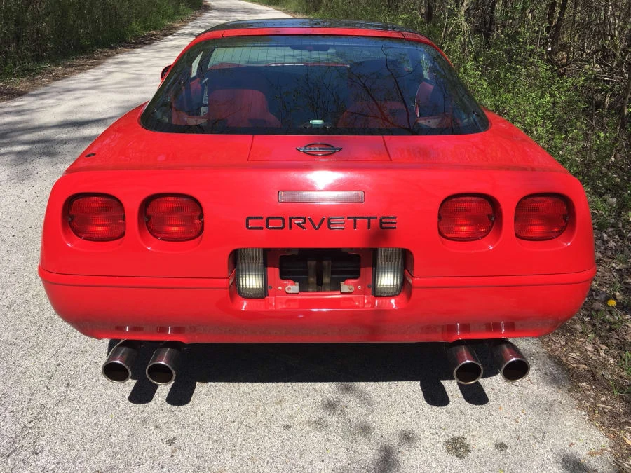 1991 Chevrolet Corvette C4 - Image 8 of 9