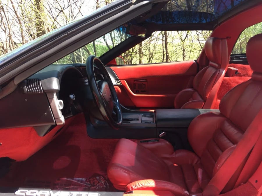 1991 Chevrolet Corvette C4 - Image 3 of 9