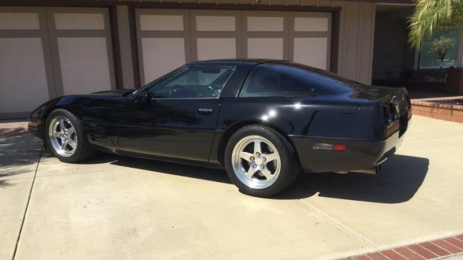 1991 Chevrolet Corvette C4 - Image 3 of 17