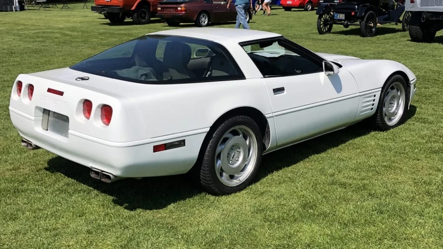 1991 Chevrolet Corvette C4 - Image 3 of 8