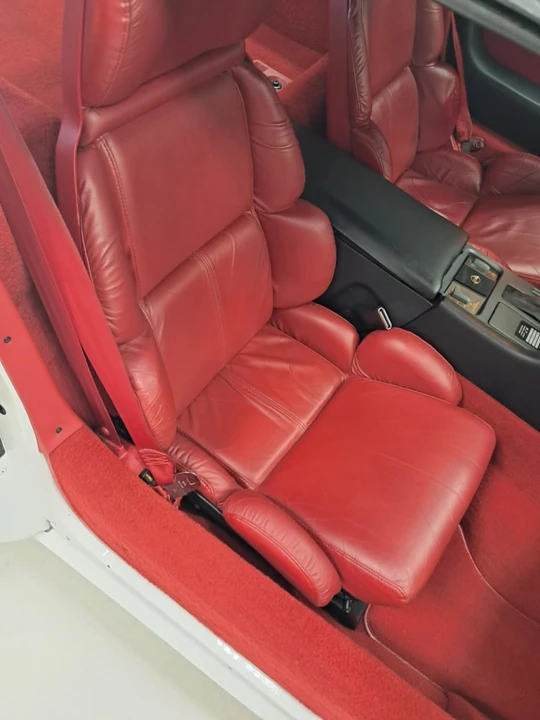 1991 Chevrolet Corvette C4 - Image 15 of 18