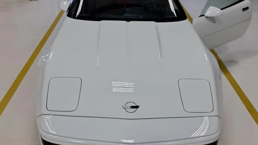 1991 Chevrolet Corvette C4 - Image 6 of 18