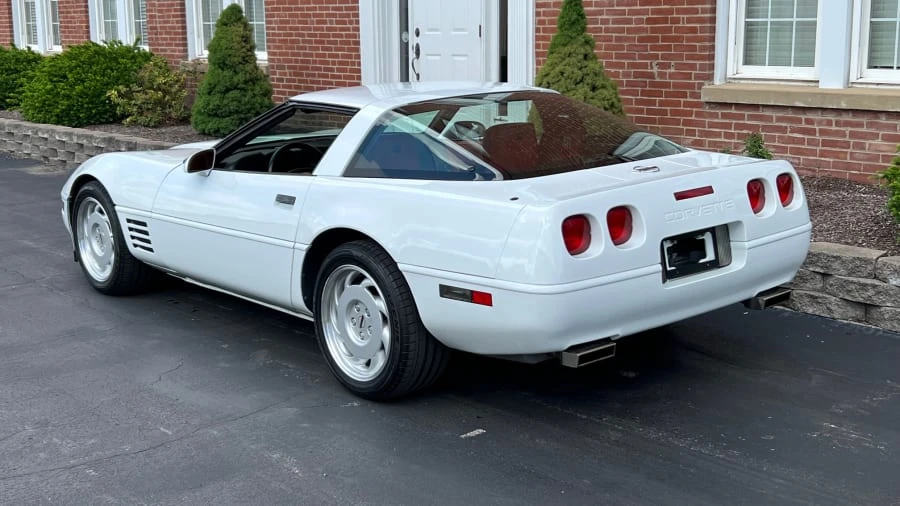 1991 Chevrolet Corvette C4 - Image 3 of 8