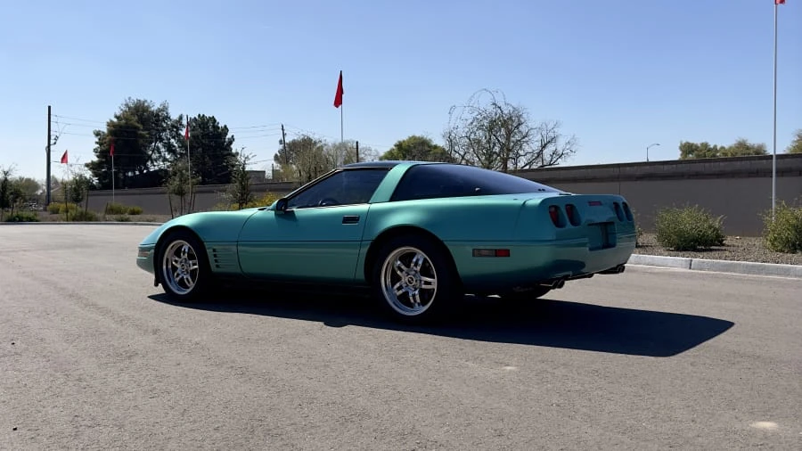 1991 Chevrolet Corvette C4 - Image 3 of 8