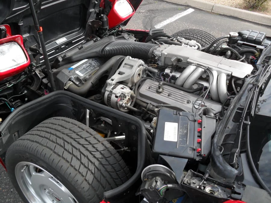 1991 Chevrolet Corvette C4 - Image 25 of 26