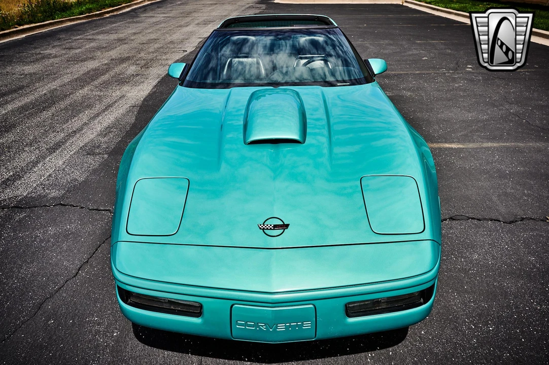 1991 Chevrolet Corvette C4 - Image 6 of 31