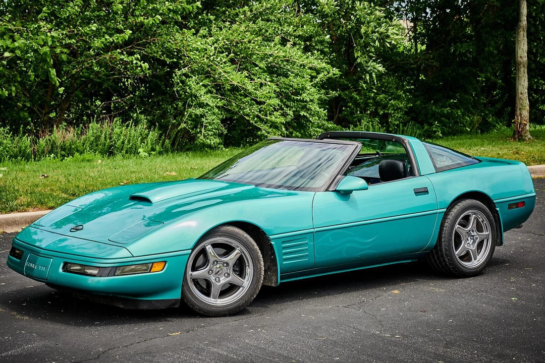 1991 Chevrolet Corvette C4 - Image 3 of 31
