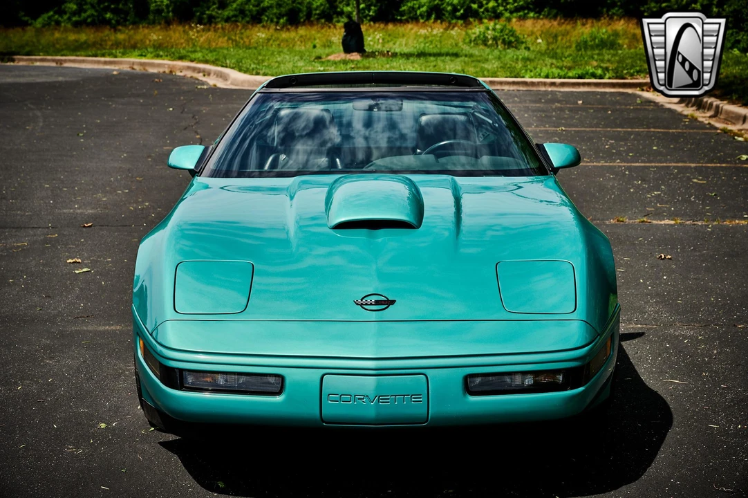 1991 Chevrolet Corvette C4 - Image 7 of 31