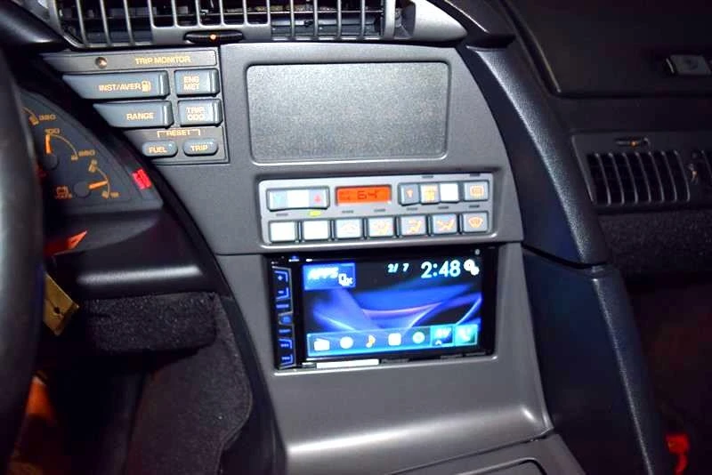 1991 Chevrolet Corvette C4 - Image 24 of 30